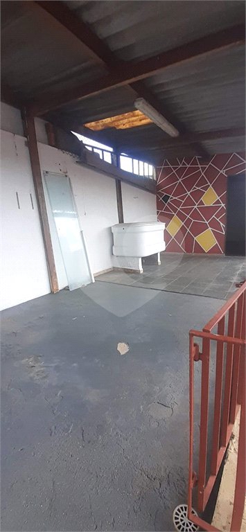 Casa à venda com 3 quartos, sendo 1 suíte, em Vila Gustavo, São Paulo, SP