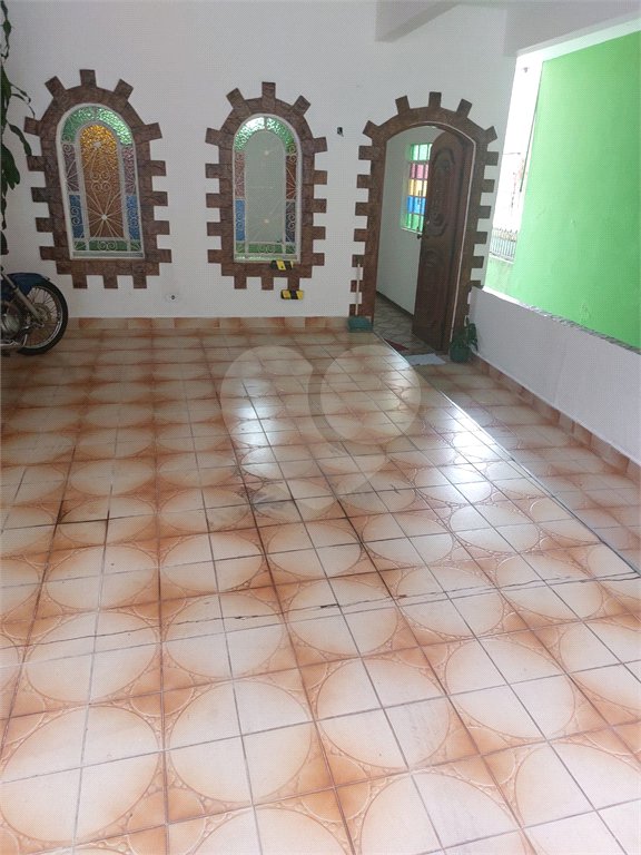 Sobrado à venda com 6 quartos em Parque Edu Chaves, São Paulo, SP