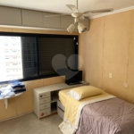 Apartamento à venda com 4 quartos, sendo 1 suíte, em Campo Belo, São Paulo, SP