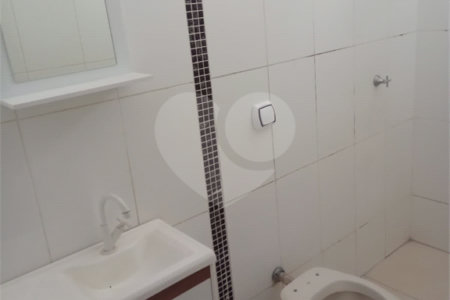 Casa à venda com 4 quartos, sendo 2 suítes, em Parque Gramado II, Araraquara, SP