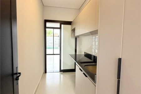 Casa à venda com 3 suítes no condomínio Residencial Milano, Indaiatuba - SP