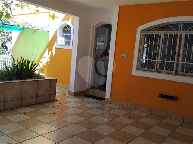Sobrado à venda com 3 quartos, sendo 1 suíte,  em Butantã, São Paulo, SP