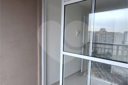 Apartamento à venda com 2 quartos em Parque Industrial Tomas Edson, São Paulo, SP