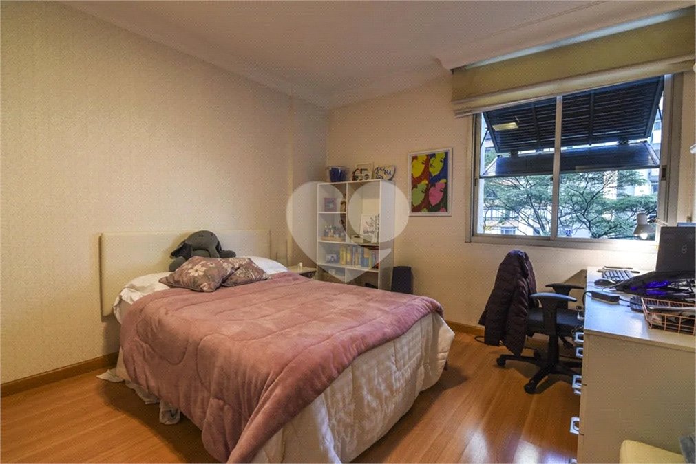 Sobrado à venda com 3 quartos, sendo 1 suíte, em Butantã, São Paulo, SP