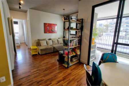 Apartamento à venda com 2 quartos, sendo 1 suíte, em Pinheiros, São Paulo, SP