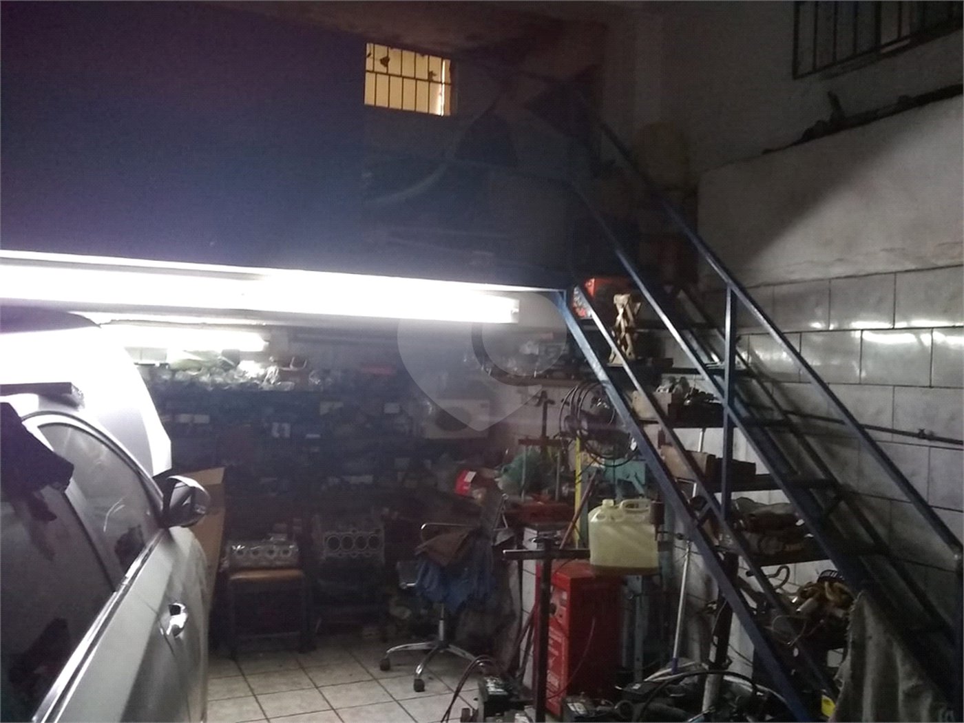Sobrado à venda com 4 quartos, sendo 1 suíte,  em Indianópolis, São Paulo, SP