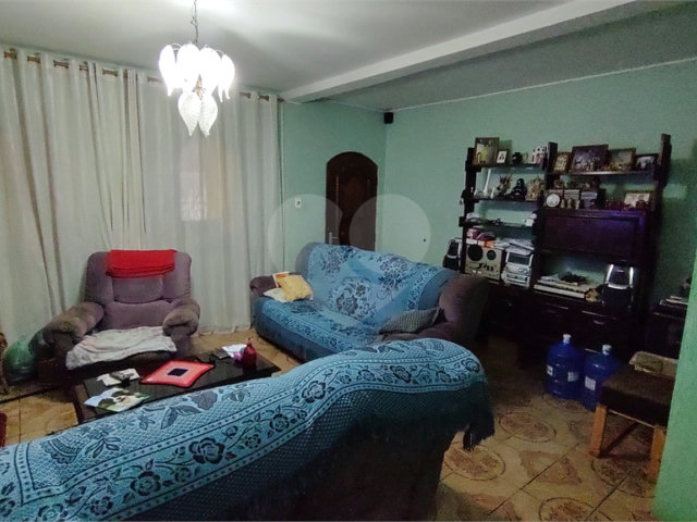 Casa Térrea à venda com 2 quartos, sendo 1 suíte,  em Parque São Domingos, São Paulo, SP