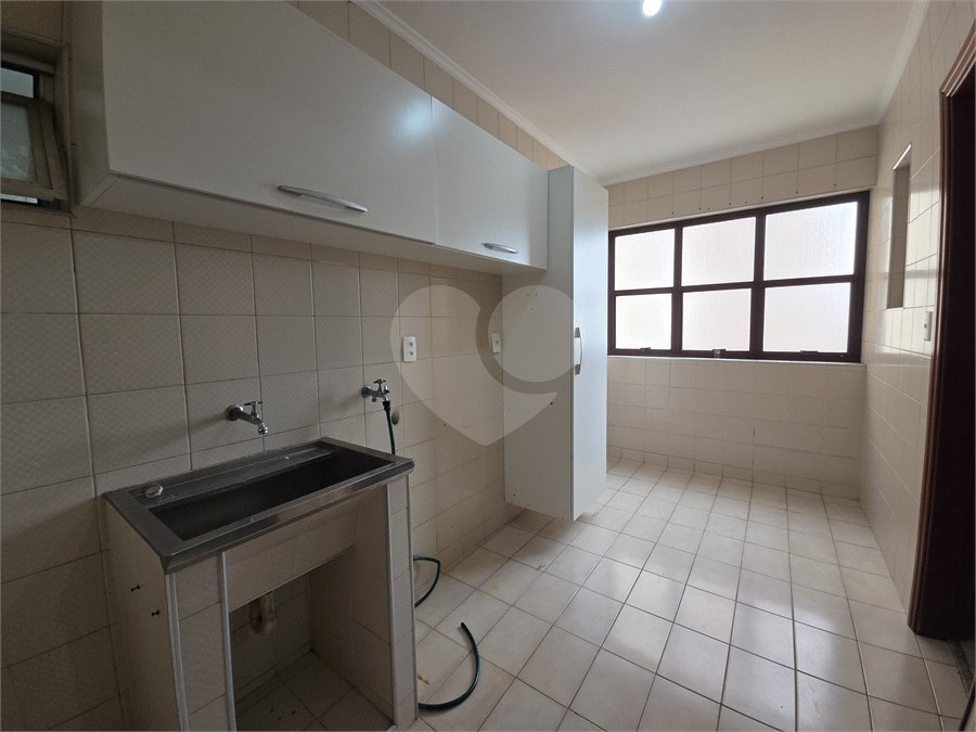 Apartamento à venda com 3 quartos, sendo 2 suítes, no Centro, Sorocaba, SP