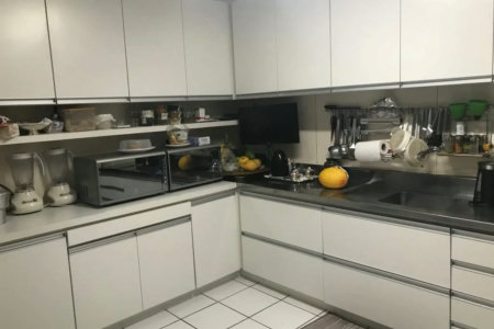 Casa à venda com 5 quartos, sendo 2 suítes, em Jardim Everest, São Paulo, SP