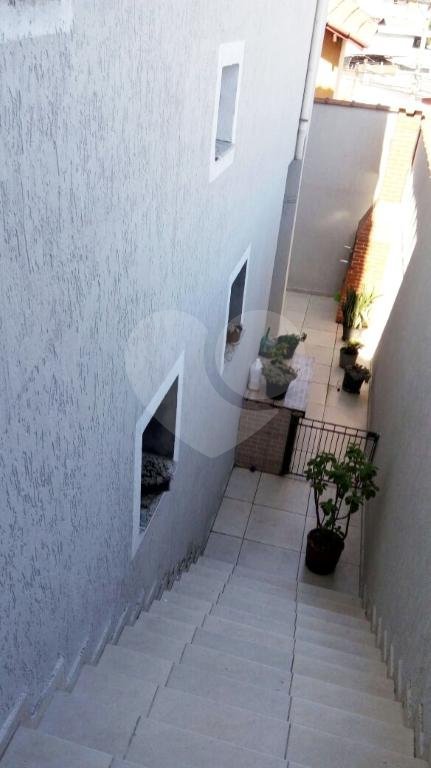 Sobrado à venda com 3 quartos, sendo 1 suíte,  em Tremembé, São Paulo, SP