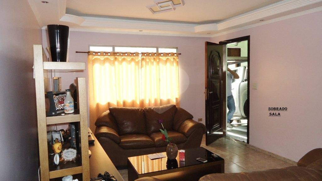 Sobrado à venda com 2 quartos em Vila Gustavo, São Paulo, SP