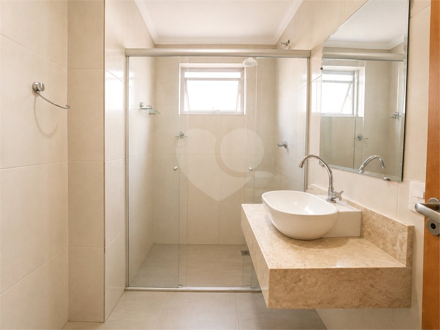 Apartamento à venda com 2 quartos em Vila Nova Conceição, São Paulo, SP