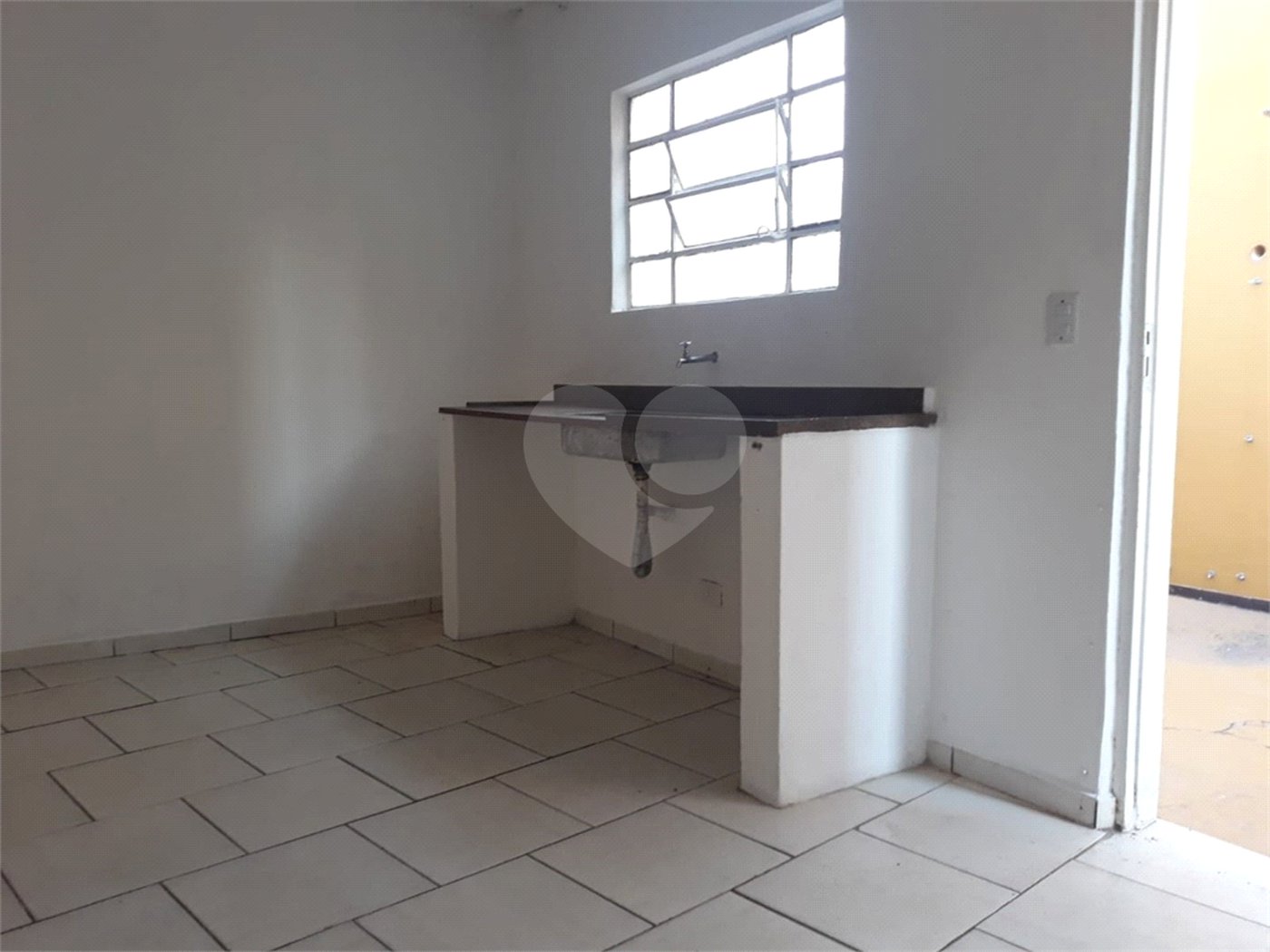 Sobrado para alugar com 4 quartos no Centro, São Roque, SP