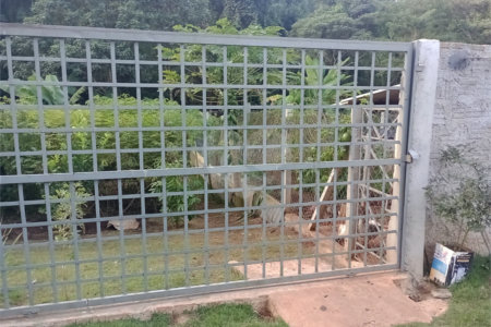 Chácara à venda com 5 quartos, sendo 1 suíte, em Jardim Marabá, Itapetininga, SP