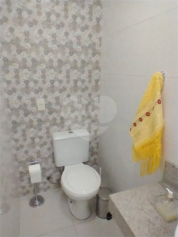 Sobrado à venda com 3 quartos, sendo 1 suíte, em Vila Pita, São Paulo, SP