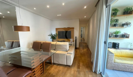 Apartamento à venda com 3 quartos, sendo 1 suíte,  em Alto da Mooca, São Paulo, SP