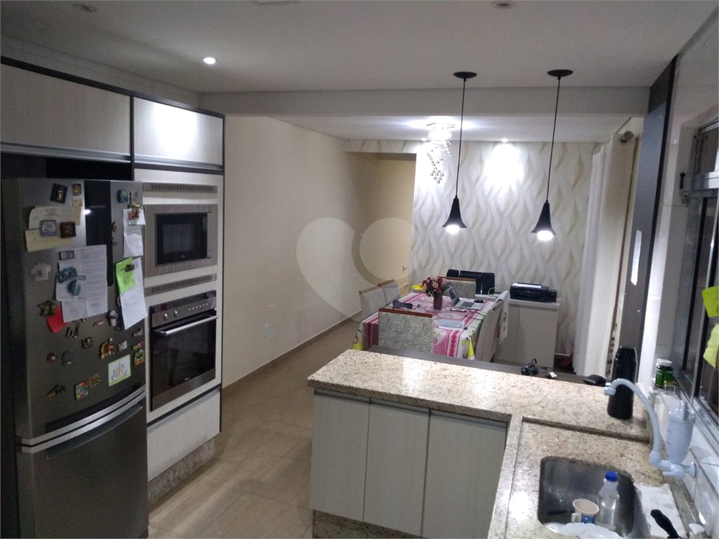 Sobrado à venda com 3 quartos, sendo 1 suíte, em Vila Santa Margarida, Ferraz de Vasconcelos, SP