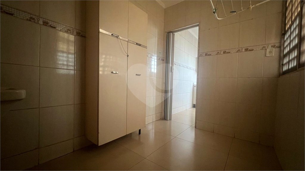 Apartamento à venda com 2 quartos em Vila Tibério, Ribeirão Preto, SP