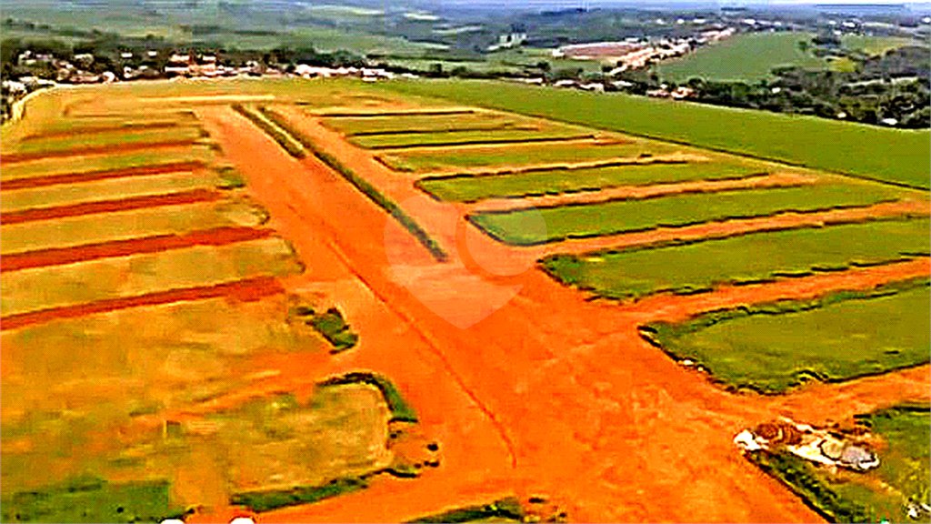 Terreno à venda no condomínio Angelo Fasano, Araçoiaba da Serra - SP