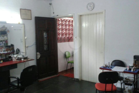 Casa Térrea à venda com 4 quartos, sendo 1 suíte, em Santa Teresinha, São Paulo, SP