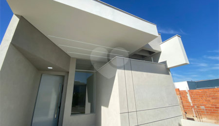 Casa à venda com 3 quartos, sendo 1 suíte,  no condomínio Horto Florestal Villagio, Sorocaba - SP