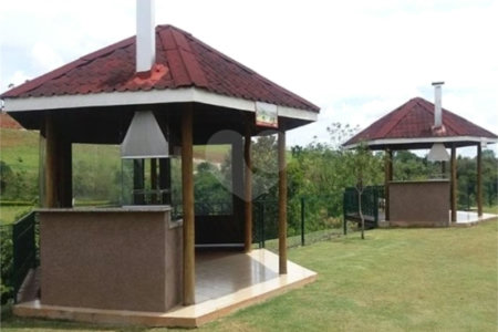 Sobrado à venda com 4 quartos, sendo 3 suítes, em Condomínio Residencial Shamballa Iii, Atibaia, SP