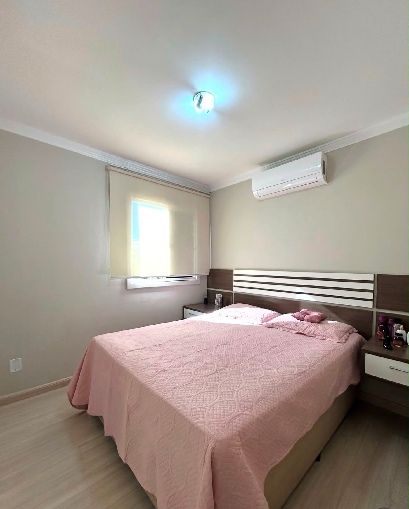 Casa à venda com 2 quartos no condomínio Villa Flora, Hortolândia - SP