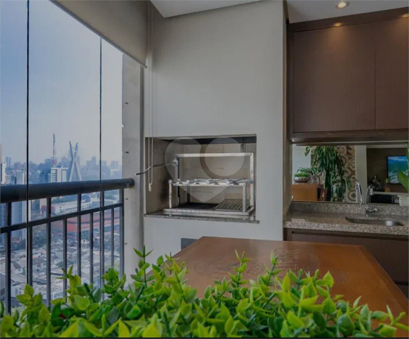 Apartamento à venda com 2 suítes em Brooklin, São Paulo, SP