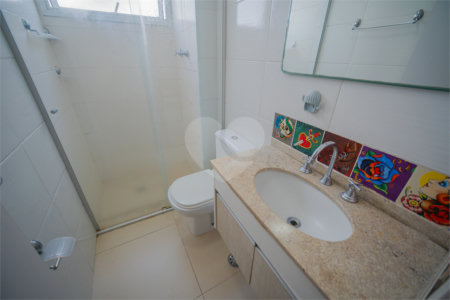 Casa à venda com 3 quartos, sendo 1 suíte,  no condomínio Queluz Vita - Casas, Cotia - SP
