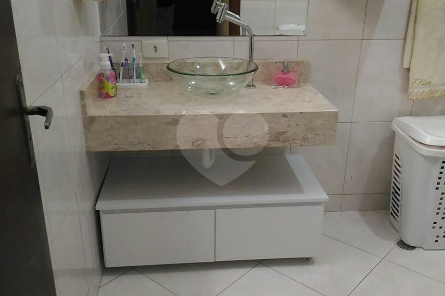 Sobrado à venda com 3 quartos, sendo 1 suíte,  em Imirim, São Paulo, SP