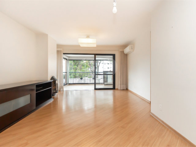 Apartamento à venda com 2 suítes em Campo Belo, São Paulo, SP