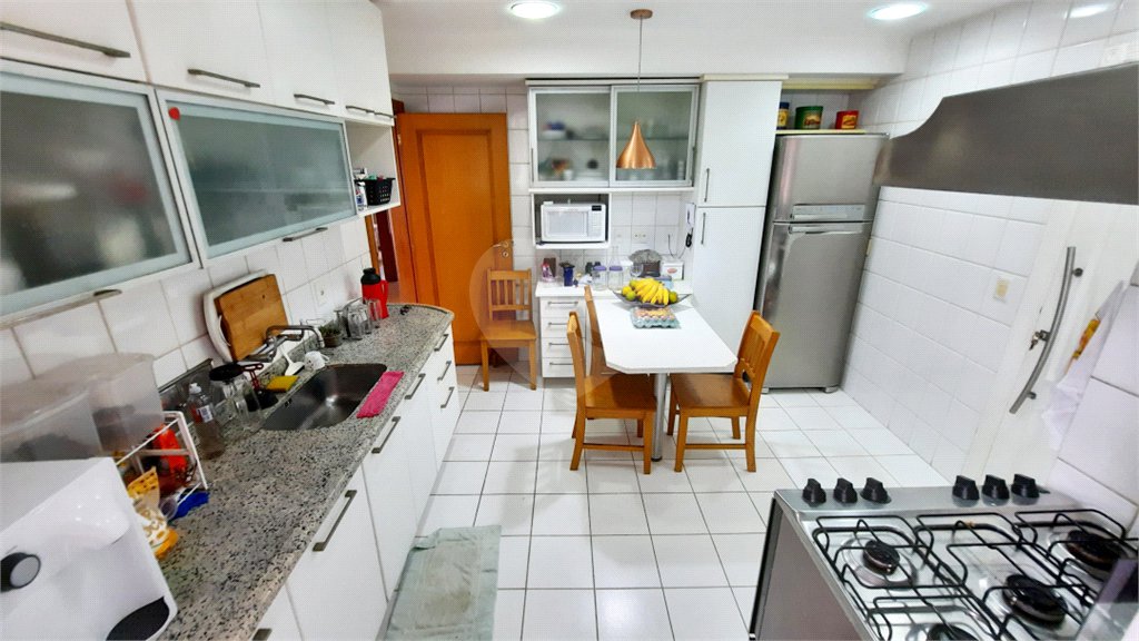 Cobertura à venda com 4 quartos, sendo 2 suítes,  em Tijuca, Rio de Janeiro, RJ