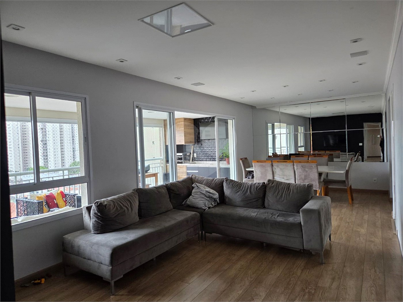 Apartamento à venda com 4 quartos, sendo 1 suíte, em Belenzinho, São Paulo, SP
