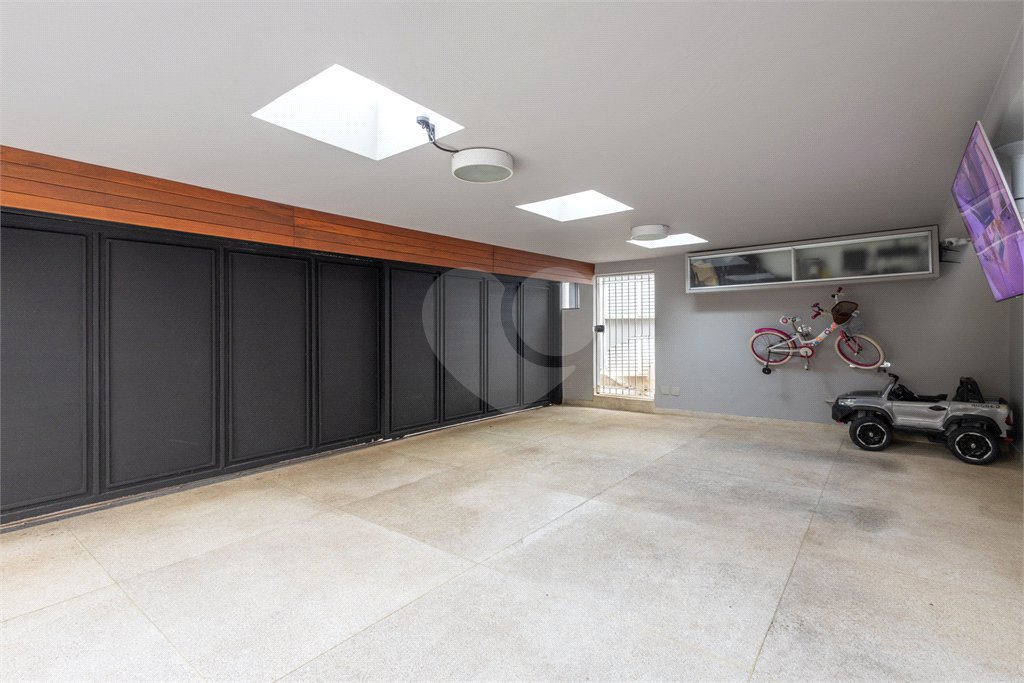 Casa à venda com 4 suítes em Jardim Guedala, São Paulo, SP