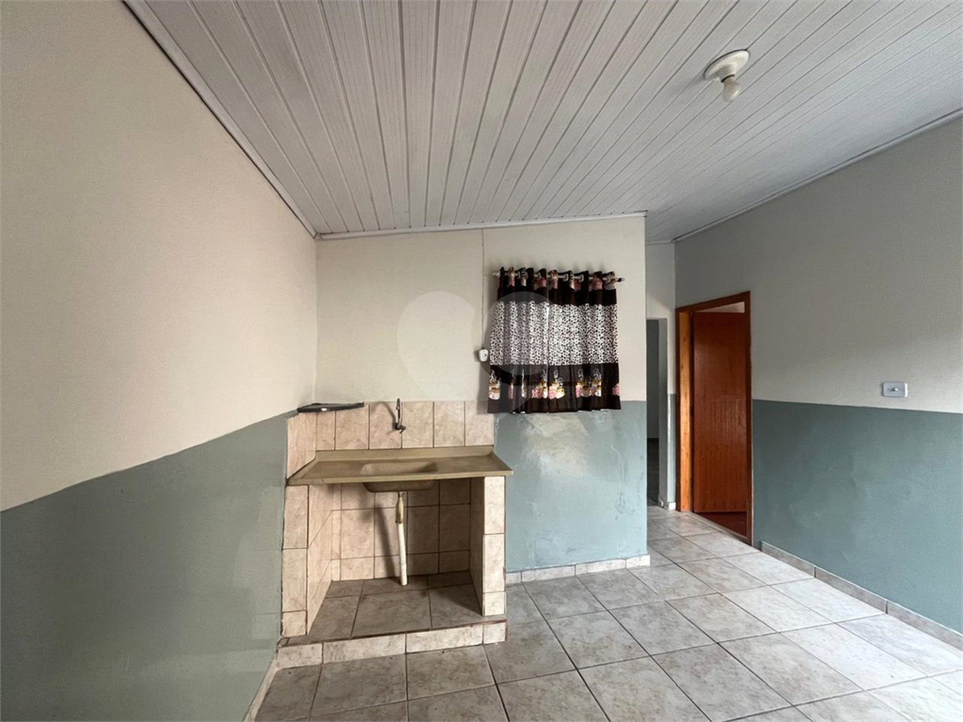 Casa à venda com 2 quartos no Centro, Itapetininga, SP