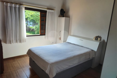 Casa para alugar com 3 quartos, sendo 1 suíte, em Jardim do Lago, Atibaia, SP