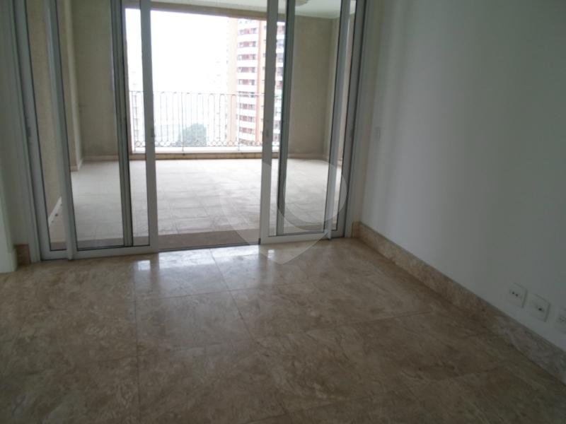 Apartamento à venda com 4 suítes em Panamby, São Paulo, SP