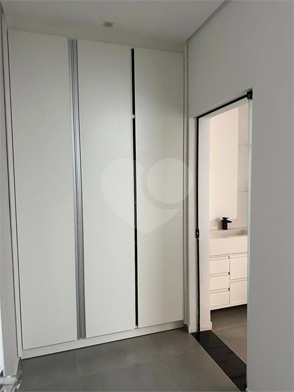 Casa à venda com 5 suítes no condomínio Riviera Santa Cristina Iii, Itaí - SP