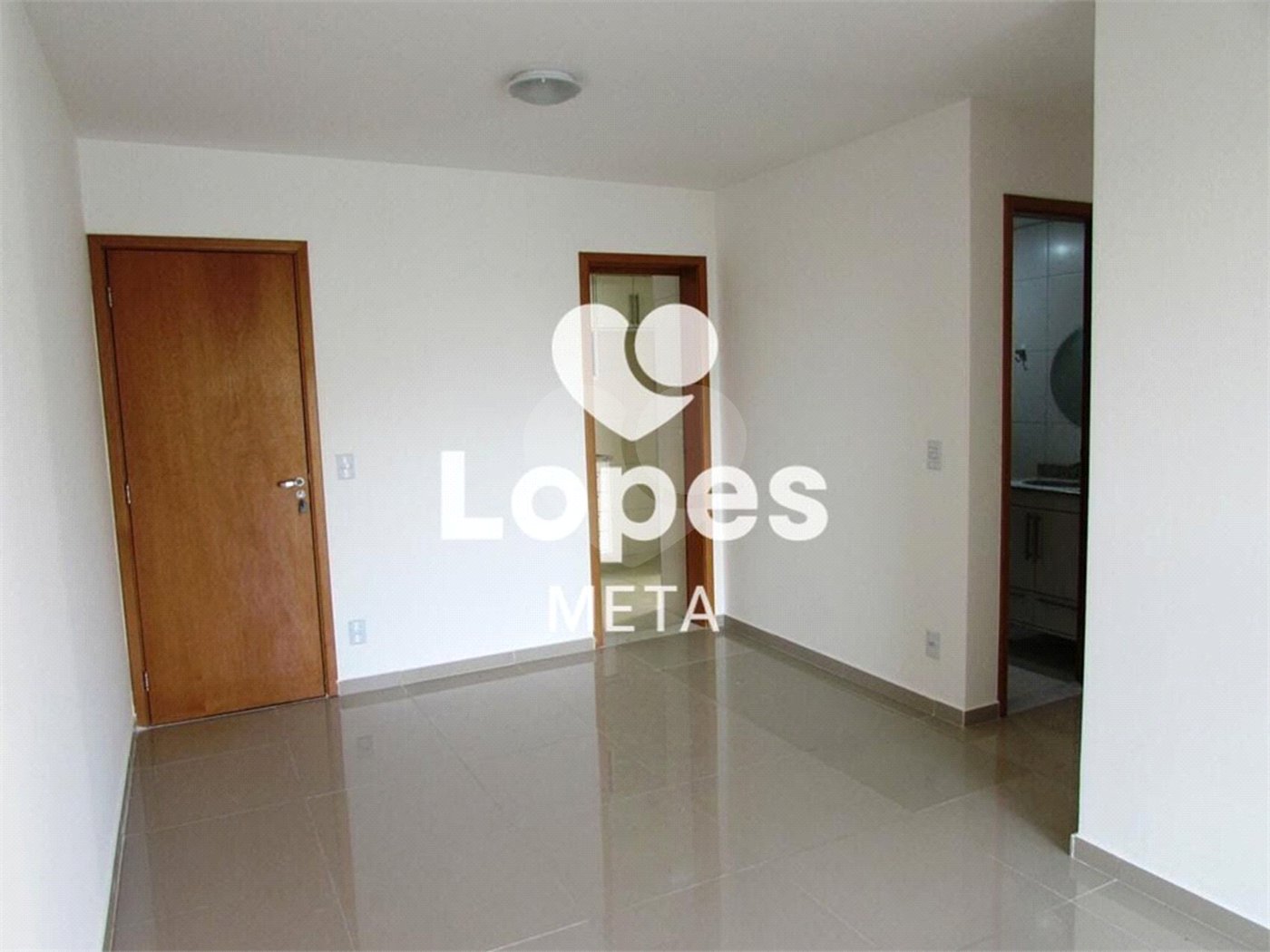 Apartamento à venda com 3 quartos, sendo 1 suíte, em Parque Residencial Aquarius, São José dos Campos, SP