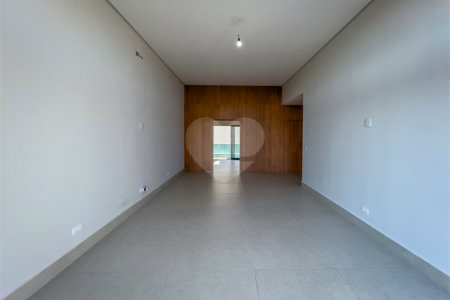 Casa à venda com 3 suítes em Jardim Paulista, Atibaia, SP