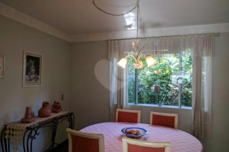 Sobrado à venda ou para alugar com 5 quartos, sendo 3 suítes, em Jardim Marajoara, São Paulo, SP