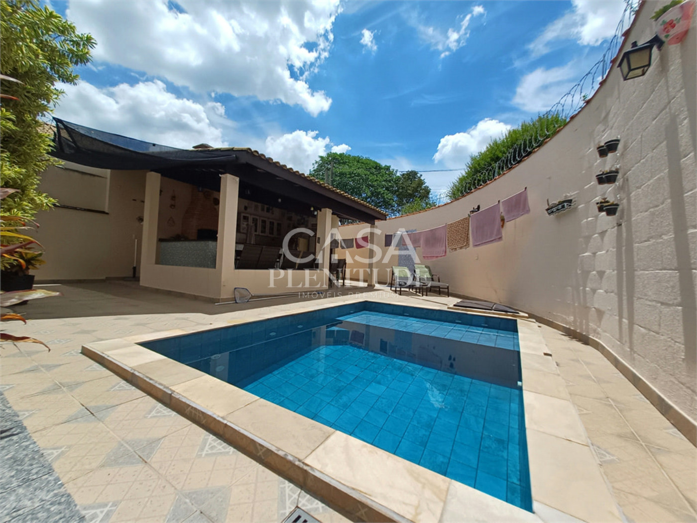 Casa Térrea à venda com 3 quartos, sendo 1 suíte, em Jardim Bandeirantes, Sorocaba, SP