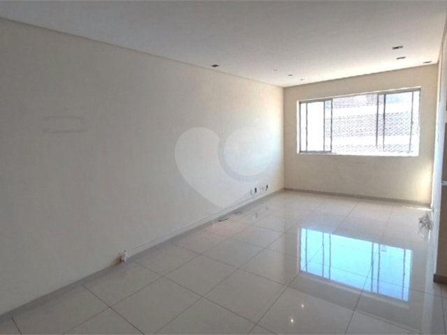 Apartamento à venda com 2 quartos, sendo 1 suíte,  em Freguesia do Ó, São Paulo, SP