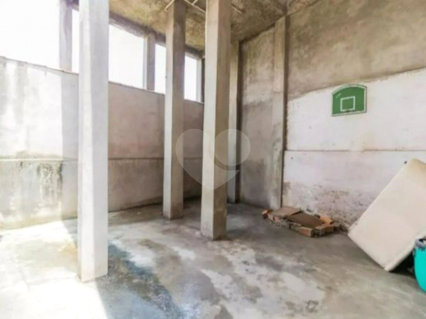 Casa à venda com 4 quartos, sendo 1 suíte, em Cangaíba, São Paulo, SP