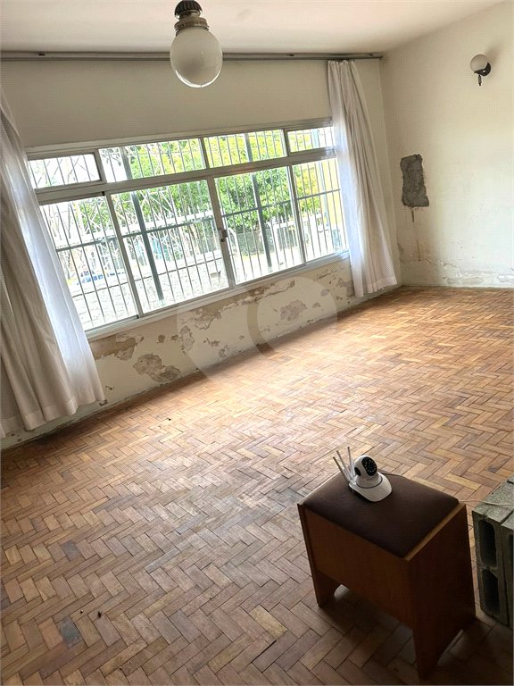 Casa à venda com 2 quartos em Vila Califórnia, São Paulo, SP
