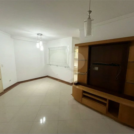 Apartamento à venda com 3 quartos, sendo 1 suíte, em Saúde, São Paulo, SP