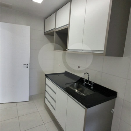 Apartamento à venda com 2 quartos, sendo 1 suíte, em Santa Teresinha, São Paulo, SP
