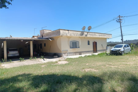 Chácara à venda com 3 quartos, sendo 1 suíte, em Jardim Waldez, Mairinque, SP