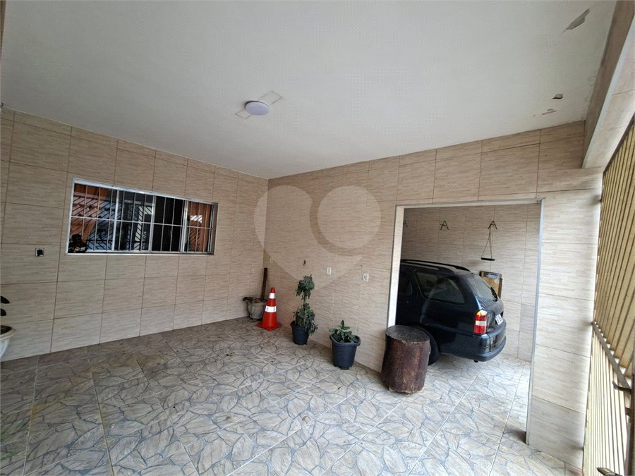 Casa à venda com 4 quartos, sendo 1 suíte,  em Vila Santa Maria, Guarulhos, SP