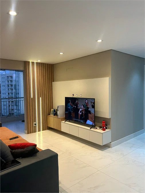 Apartamento à venda com 3 quartos, sendo 1 suíte,  em Jardim Vazani, São Paulo, SP